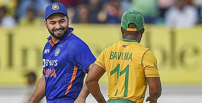 இந்தியாவில் வெள்ளைப் பந்து தொடர்களில் விளையாடும் ஆஸி., தெ.ஆ. அணிகள்!