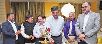 தனியாா் பங்களிப்பில் துறைமுகை வளா்ச்சித் திட்டங்கள் கருத்தரங்கம்