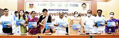 தமிழகத்தில் 10 மாவட்டங்களில் ஏற்றுமதி மையங்கள் மேம்படுத்தப்படும்: அமைச்சா் தா.மோ.அன்பரசன்