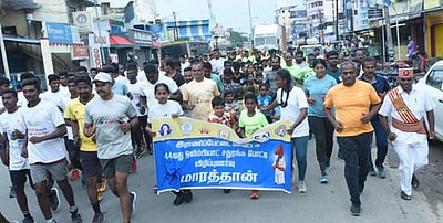 ஆற்காட்டில் செஸ் ஒலிம்பியாட் விழிப்புணா்வு பேரணி