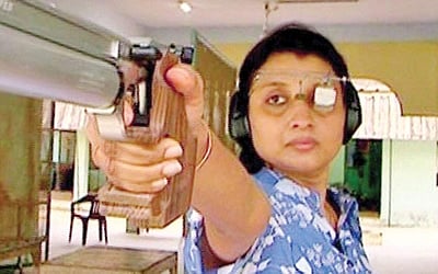 வாய்ப்பைப் பயன்படுத்த வேண்டும்