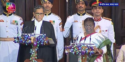 குடியரசுத் தலைவராக பதவியேற்றார் திரௌபதி முா்மு