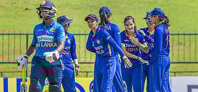 காமன்வெல்த் போட்டிகளில் மகளிர் கிரிக்கெட்டா?: கேள்வி எழுப்பும் இந்திய வீரர்