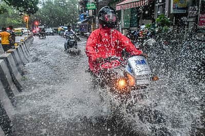 ஜோத்பூரில் வெள்ளம்: ரயில்கள் ரத்து, பள்ளிகள் மூடல்