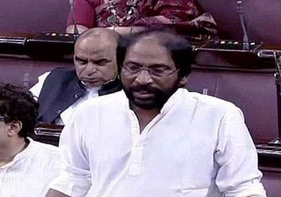 எம்.பி.க்கள் இடைநீக்கம்: 'ஜனநாயகத்தை ஒடுக்கும் செயல்'