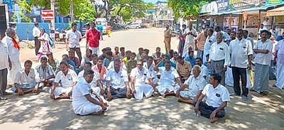 மின்சாரம் பாய்ந்து கட்சி நிர்வாகி பலி: சிபிஐ சாலை மறியல்