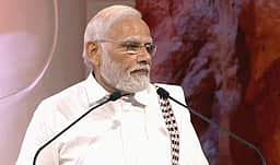 வேட்பாளர்கள் அறிவிப்பில் இழுபறி! தமிழக பாஜக நிர்வாகிகள் சந்திப்பை ரத்து செய்த பிரதமர் மோடி!!