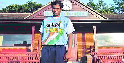 ஆஸி. அணியின் பயிற்சியாளர் குழுவிலிருந்து விலகிய தமிழக வீரர்