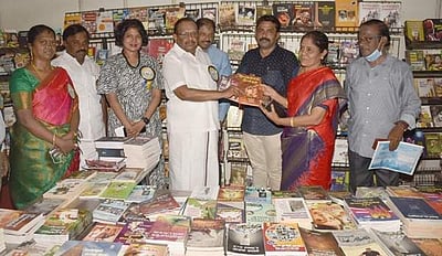 புதுக்கோட்டை புத்தகத் திருவிழா தொடக்கம்