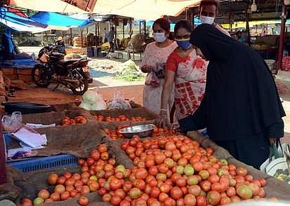 வேதனை அளிக்கும் விலைவாசி உயா்வு!