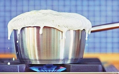 பால் காய்ச்சும்போது கவனிக்க வேண்டியவை!