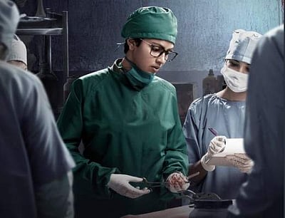 ‘4 எலும்பு கிடைத்தால் போதும் அவர்களது ஜாதகத்தையே எழுதிடுவேன்’ - அமலா பாலின் புதிய அவதாரம்  