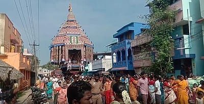 ஆடிப்பூர திருவிழா: ஐயாறப்பர் கோயில் திருத்தேரோட்டம்