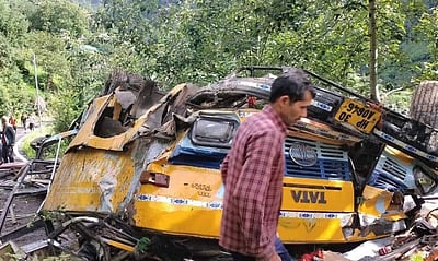 ஹிமாச்சல் விபத்தில் உயிரிழந்தவர்களுக்கு தலா ரூ. 2 லட்சம் நிவாரணம்: பிரதமர் அறிவிப்பு