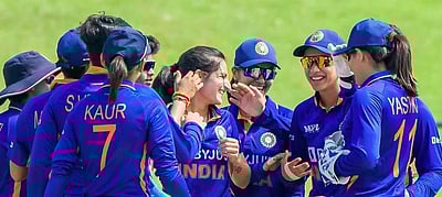 ஐசிசி தரவரிசை: இந்திய மகளிர் முன்னேற்றம்