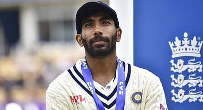 தொடர் நாயகன் விருது: பும்ரா புதிய சாதனை