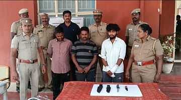 இளைஞா் கொலை வழக்கில் 3 போ் கைது