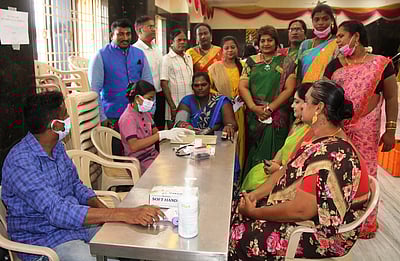 திருநங்கைகளுக்கான இலவச மருத்துவ முகாம்