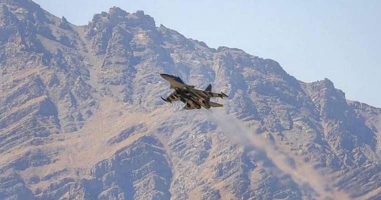 இந்திய எல்லைப் பகுதிக்கு அருகே பறந்துச் சென்ற சீன போர் விமானம்