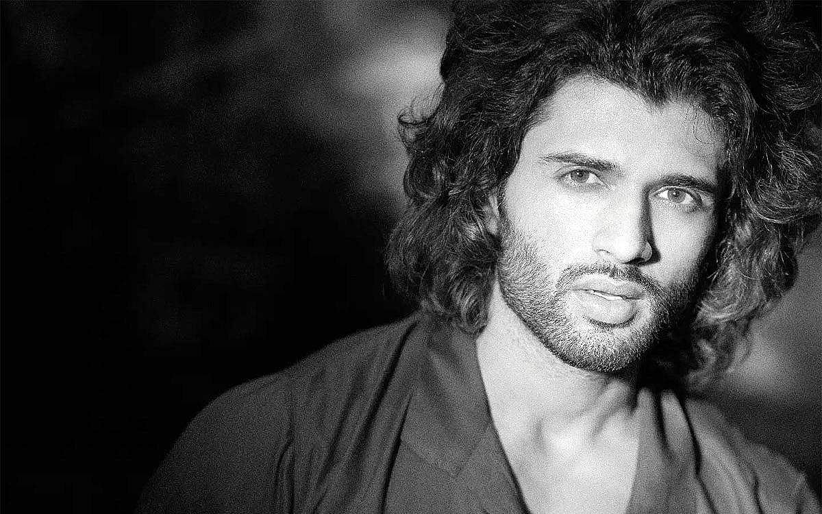 சாக்லேட் பாய் 'விஜய் தேவரகொண்டா' - புகைப்படங்கள்