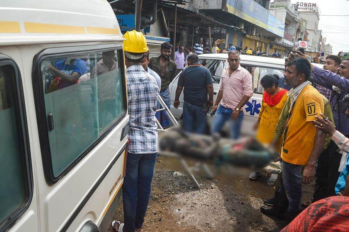 மத்தியப் பிரதேசம்: தனியார் மருத்துவமனை தீ விபத்தில் பலி 8 ஆனது