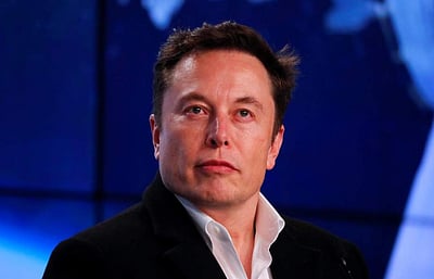 50% டிவிட்டர் ஊழியர்கள் பணிநீக்கம்: எலான் மஸ்க் உத்தரவு