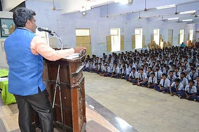 ‘மனித மூளை தான் ஒருவரின் போதை பழக்கத்திற்கு காரணம்’