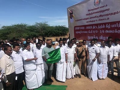 பரமக்குடி வட்டத்தில் புறவழிச்சாலை, உயா்மட்ட மேம்பாலம் அமைக்கும் பணி தொடக்கம்