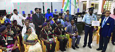 ரயில்வேயில் பணியாற்றும் முன்னாள் ராணுவத்தினருக்குப் பாராட்டு விழா