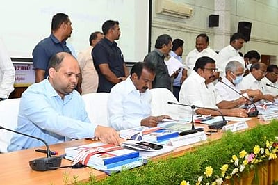 பொலிவுறு நகர் திட்ட குறைபாடு: விசாரணை அறிக்கை வந்ததும் நடவடிக்கை-அமைச்சர் கே என் நேரு