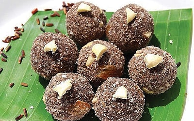 கவுனி அரிசி லட்டு