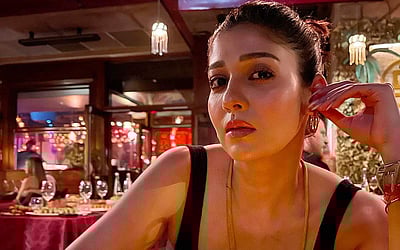 ஸ்பெயினில் விக்னேஷ் சிவன் - நயன்தாரா: புகைப்படங்கள்