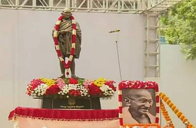 சென்னையில் காந்தி சிலையை திறந்துவைத்தார் முதல்வர் ஸ்டாலின்
