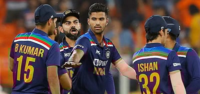 ஜிம்பாப்வே ஒருநாள் தொடர்: வாஷிங்டன் சுந்தர் விலகல், புதிய வீரர் சேர்ப்பு!