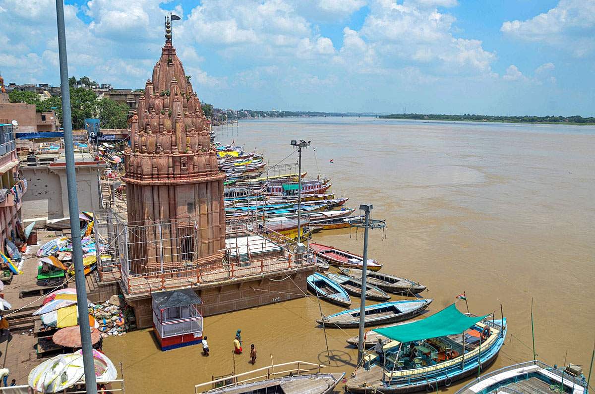 கங்கையில் வெள்ளபெருக்கு - புகைப்படங்கள்