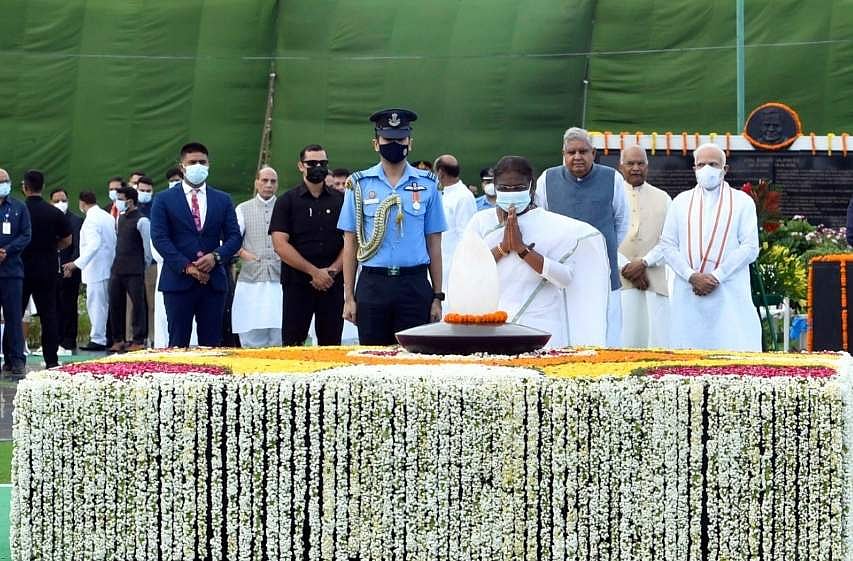 21-ஆம் நூற்றாண்டின் சவால்களுக்கு நாட்டைத் தயார்படுத்தியவர் வாஜ்பாய்: பிரதமர் மோடி புகழாரம்