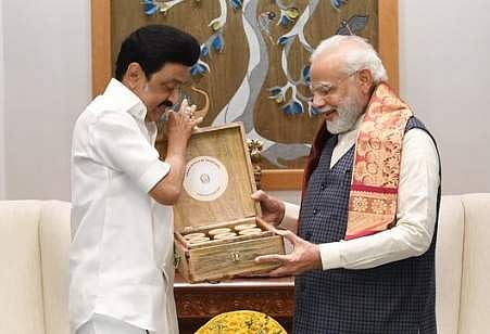 ரூ.2,493 கோடி ஜிஎஸ்டி நிலுவைத் தொகை: பிரதமர் மோடியிடம் முதல்வர் ஸ்டாலின் வேண்டுகோள்