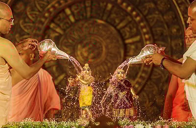 நாடெங்கும் களைகட்டிய 'கிருஷ்ண ஜெயந்தி' விழா  - புகைப்படங்கள்