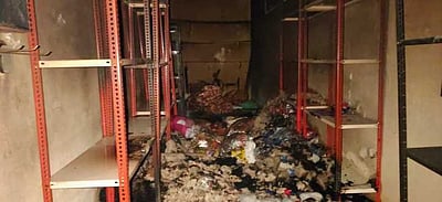 கம்பம் மெத்தைக் கடையில் தீ விபத்து: பொருள்கள் சேதம்