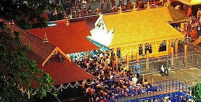 சபரிமலை ஐயப்பனுக்கு 107 சவரன் தங்க மாலை காணிக்கை