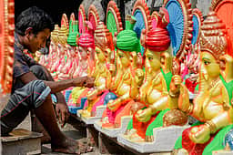 சுற்றுச்சூழல் பாதிக்காத விநாயகா் சிலைகளுக்கு மட்டுமே அனுமதி