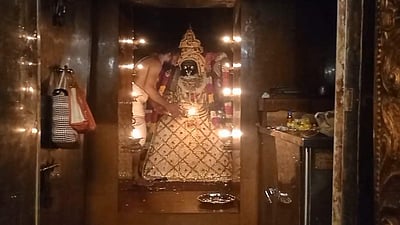 ஆவணி முதல் ஞாயிறு: தஞ்சை புன்னைநல்லூர் மாரியம்மன் கோயிலில் சிறப்பு பூஜைகள்