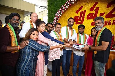 புஷ்பா-2 பூஜை: அல்லு அர்ஜூன், ராஷ்மிகா பங்கேற்கவில்லை!