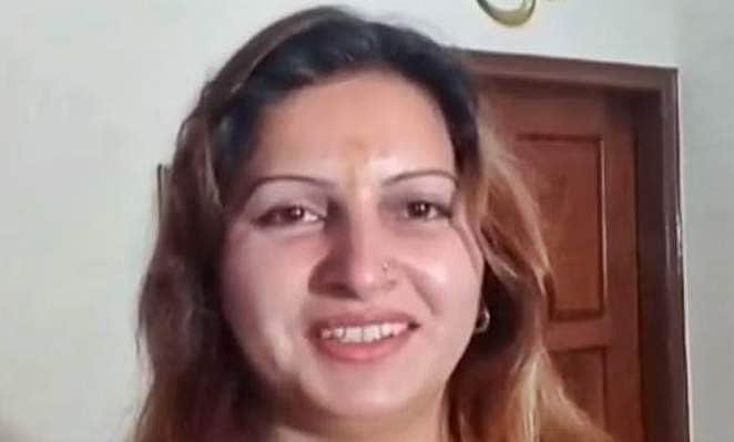 நடிகையும், பாஜக தலைவருமான சோனாலி போகத் காலமானார்