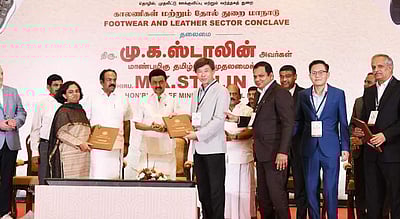 ஸ்டாலின் தலைமையில் 5 புரிந்துணர்வு ஒப்பந்தங்கள்: காலணி, தோல் பொருள்கள் கொள்கை வெளியீடு