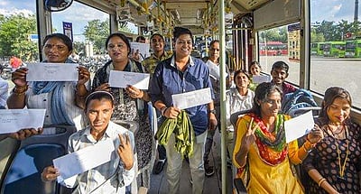 பேருந்தை இயக்கும் பெண்கள்! பணி நியமன ஆணை வழங்கிய அமைச்சர்