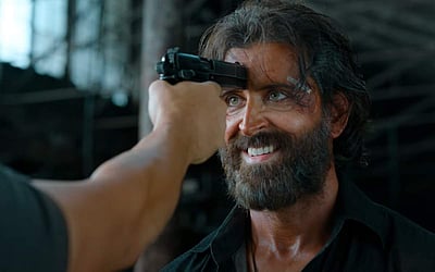 ஹிந்தி படத்தின் 'விக்ரம் வேதா' டீசர் வெளியானது