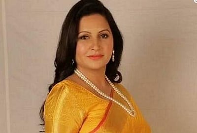 சோனாலி போகாட்டின் மரணத்தில் சந்தேகம்: விசாரணை கோரும் குடும்பத்தினர்