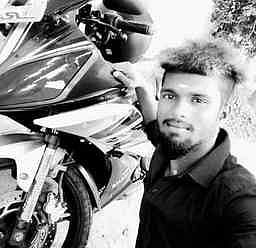 கமுதி அருகே மின் வேலியில் சிக்கி இளைஞா் பலி