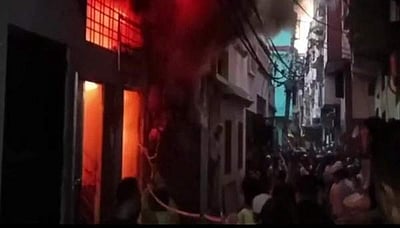 உ.பி: மொராதாபாத்தில் திருமண மண்டபத்தில் தீ: 5 பேர் பலி, 7 பேர் காயம்